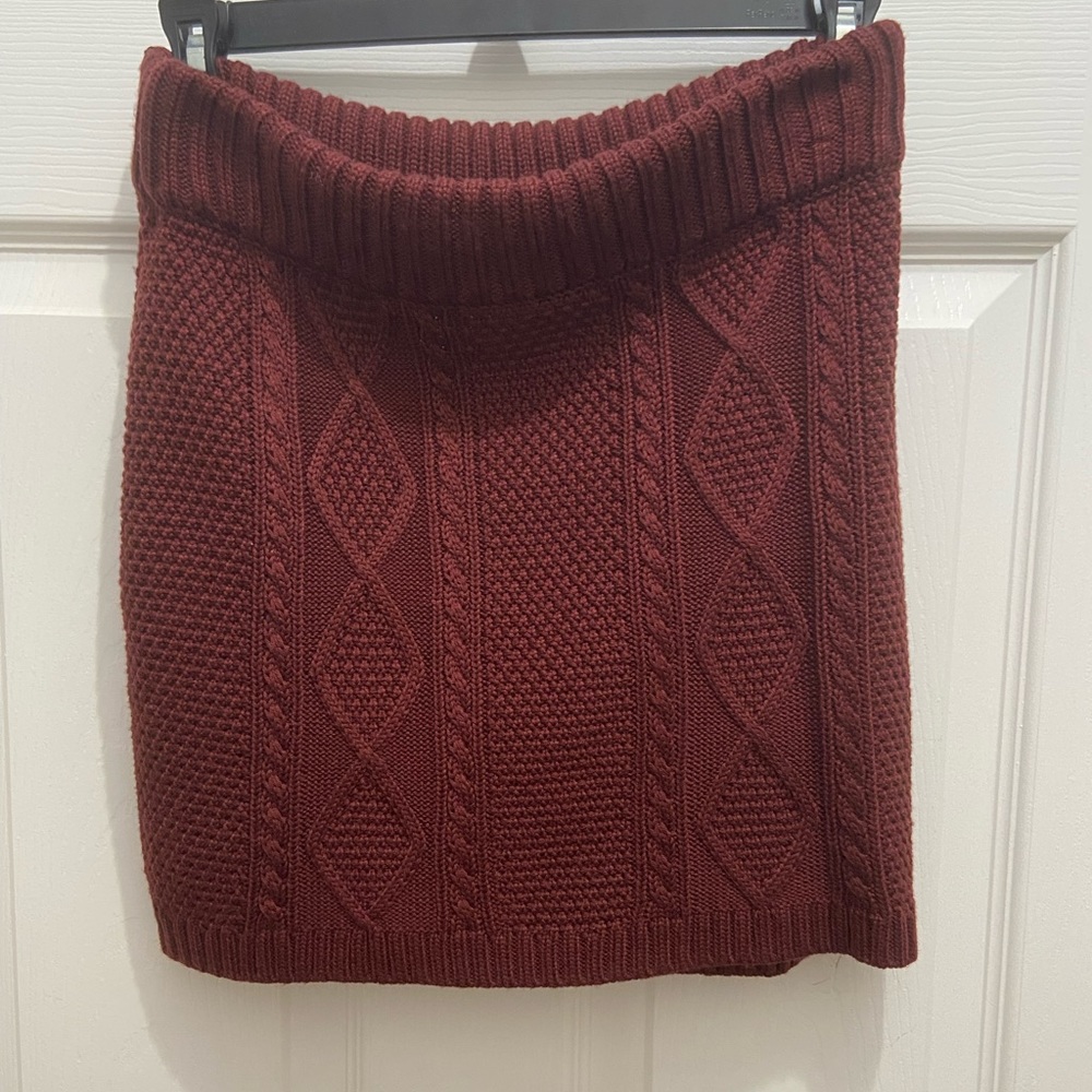 Maroon Sweater mini skirt